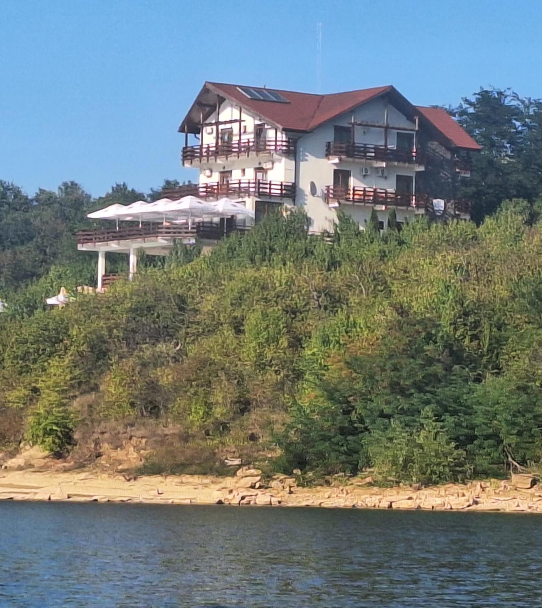 Pensiunea Belvedere Cinciș-Cerna Dış mekan fotoğraf